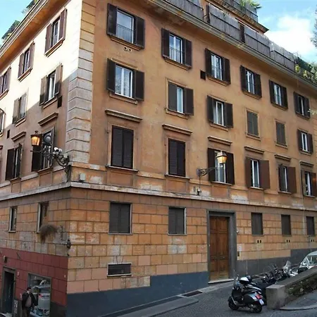 My Suites Piazza di Spagna-3